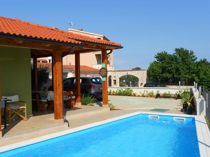 PUY Holiday Home Tanja חדר תמונה